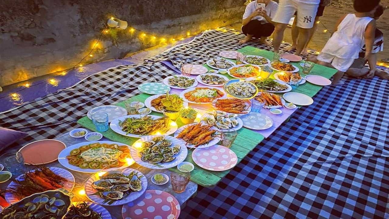 Bãi biển Cần Thơ, ”Bãi biển nhỏ” và Bãi biển Cần Thơ. Bạn có gì đặc biệt không?