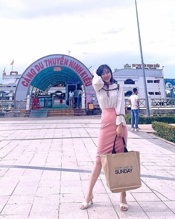 Bến Ninh Kiều (Cần Thơ) có gì đáng giá? Trải nghiệm thú vị của năm 2012