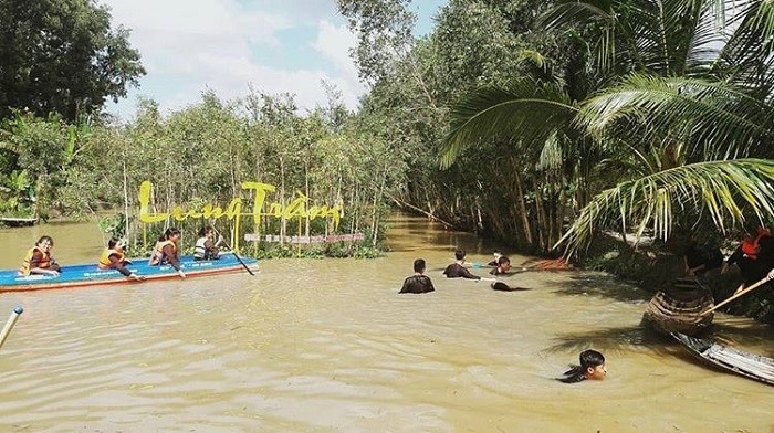 Những miệt vườn, địa điểm du lịch nổi tiếng được du lịch Phong Điền Cần Thơ khám phá.