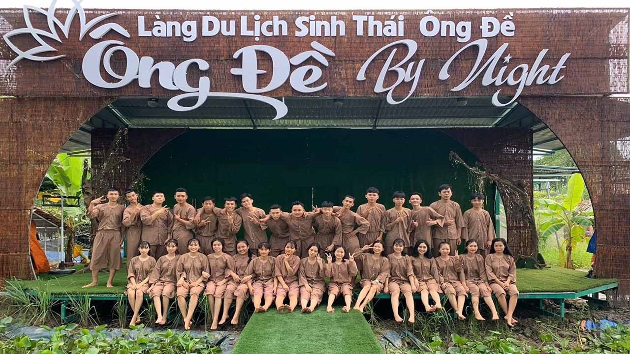 Điểm du lịch sinh thái được yêu thích nhất năm 2022 là Cần Thơ.