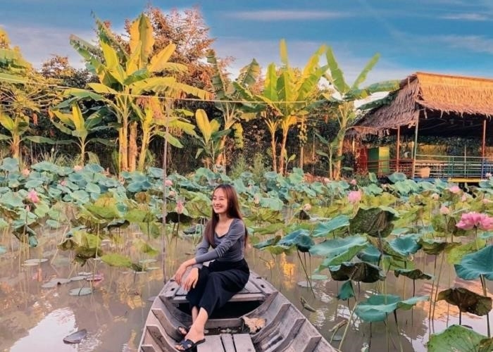 Khu du lịch sinh thái Bảy Tiên là điểm thư giãn nổi tiếng ở Cần Thơ.