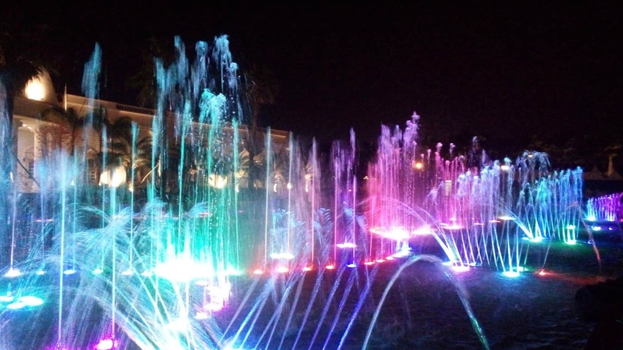 Bãi biển Cần Thơ, ”Bãi biển nhỏ” và Bãi biển Cần Thơ. Bạn có gì đặc biệt không?